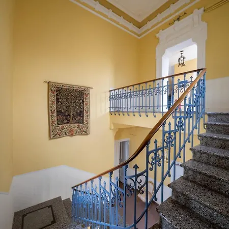 66c4 Unique 6-person Chateau بيربينيو