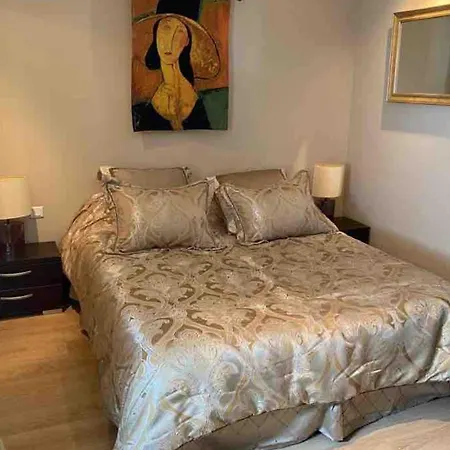شقة 66c4 Unique 6-person Chateau بيربينيو