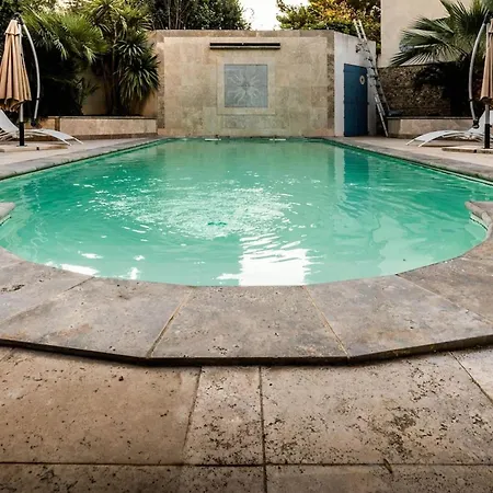 شقة 66c4 Unique 6-person Chateau